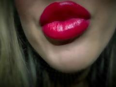 Red lips joi