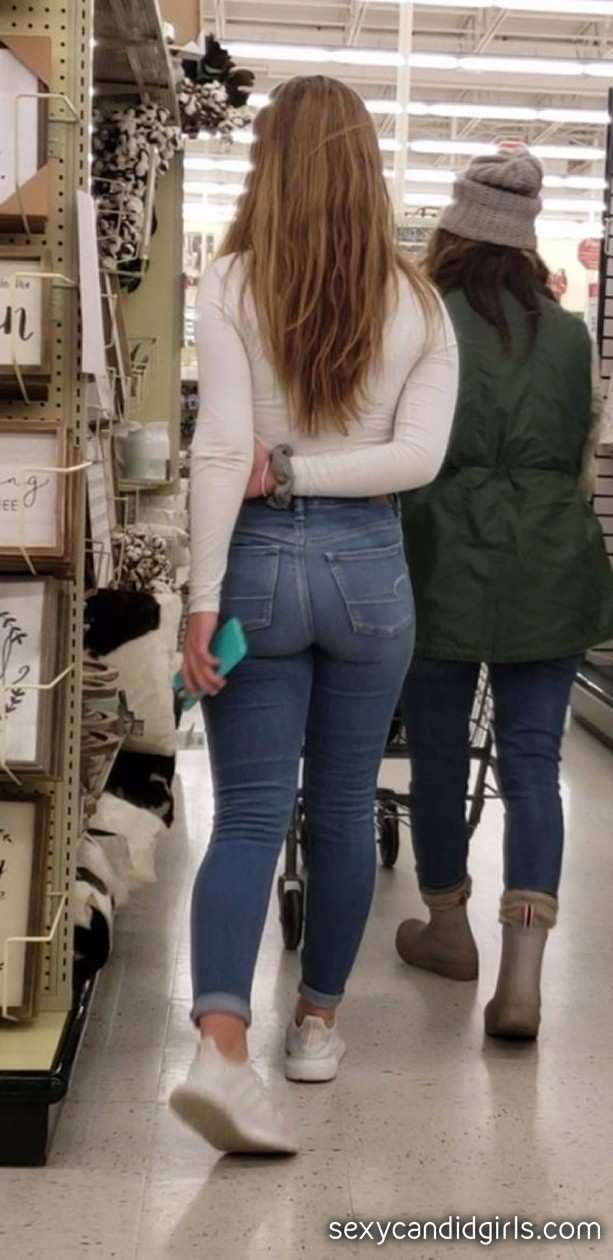 Teens In Tight Jeans Porn