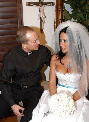 Wedding dress masturbation