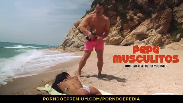 Pop R. reccomend seduced beach